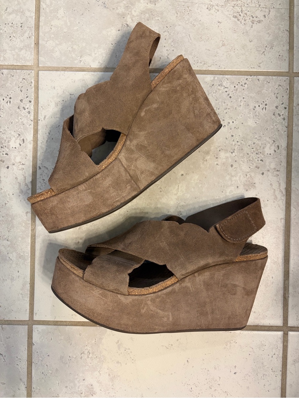 Pedro Garcia | Comfort Brown Suede Velcro Wedge Heel Sandals | Sz 9 (EU 39.5)